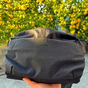 Bellroy Venture Sling 9L in Black